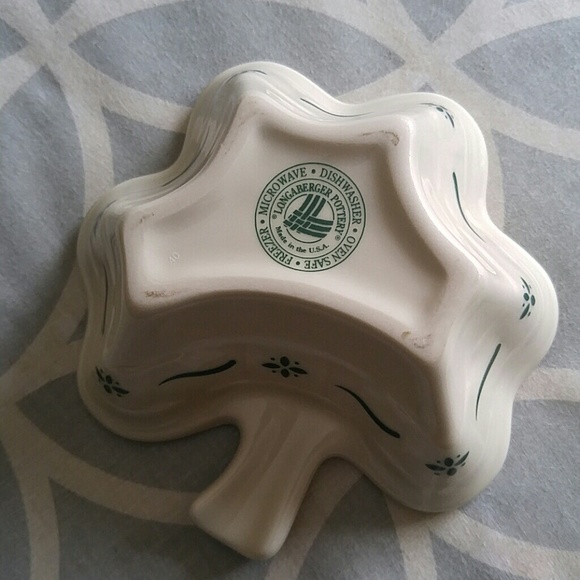 Longaberger Shamrock Pottery Crock🍀 - Picture 2 of 6